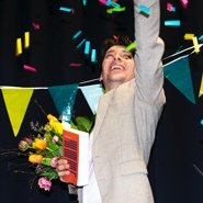 Filter Vertaalprijs 2021 uitgereikt